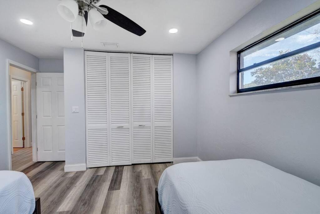 Ananda Farmhouse And Retreat. Lake Worth Beach Buitenkant foto