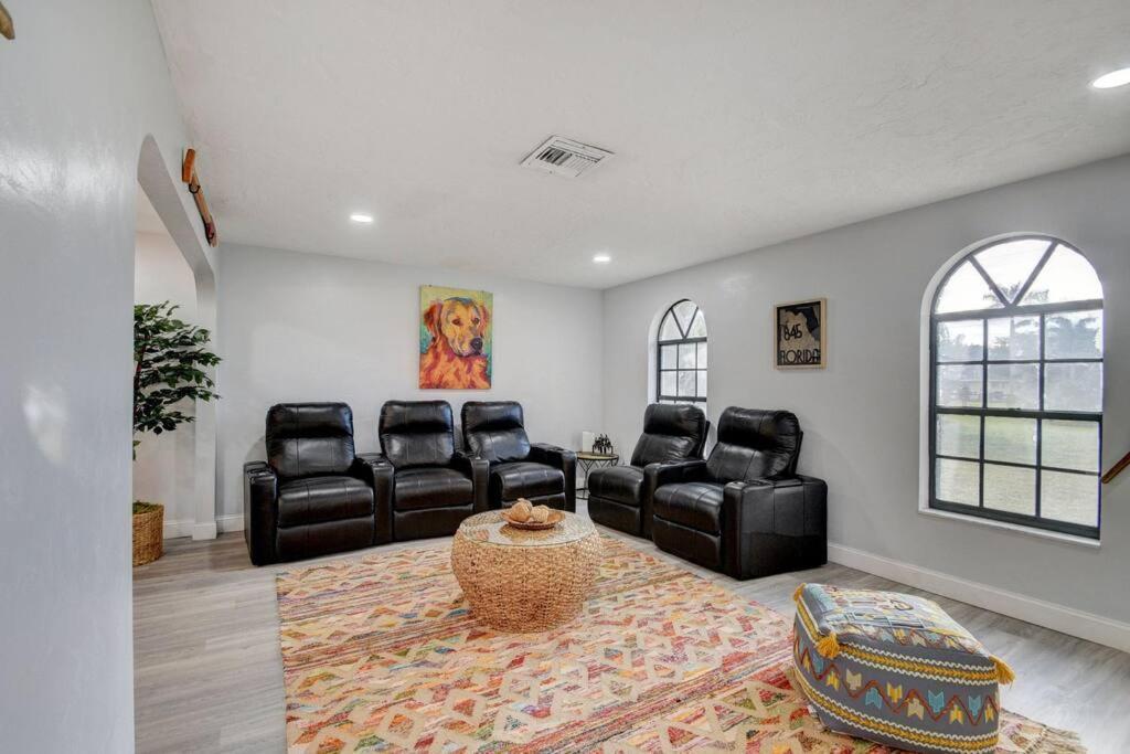 Ananda Farmhouse And Retreat. Lake Worth Beach Buitenkant foto