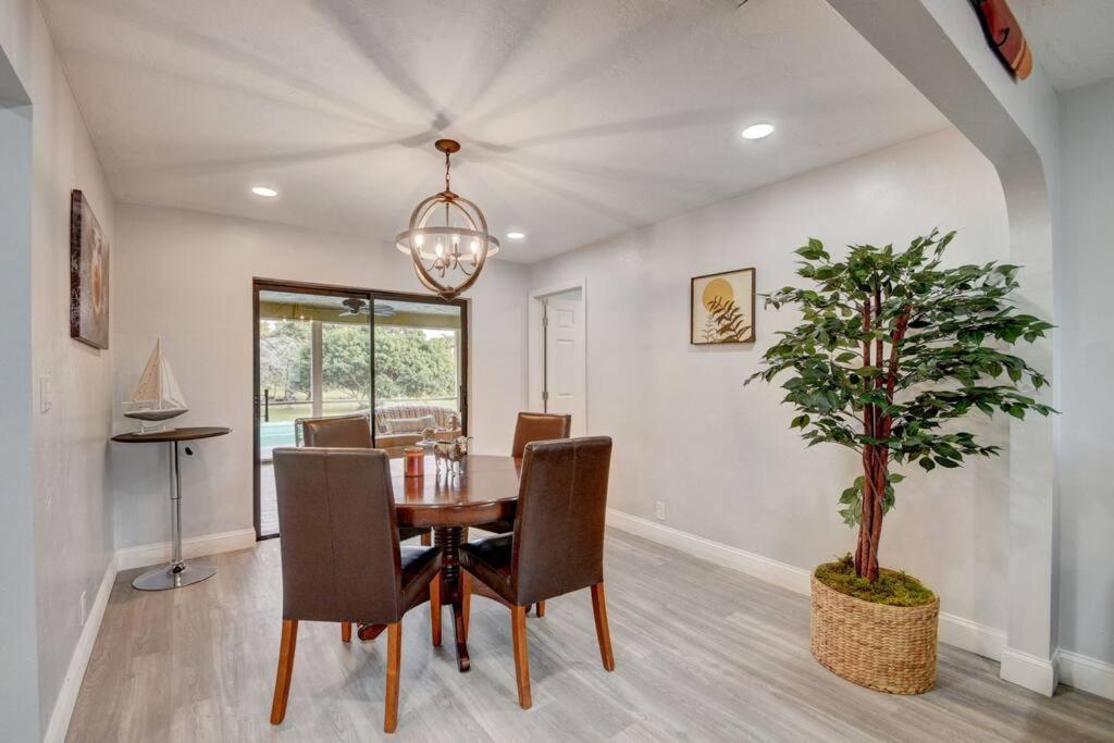 Ananda Farmhouse And Retreat. Lake Worth Beach Buitenkant foto