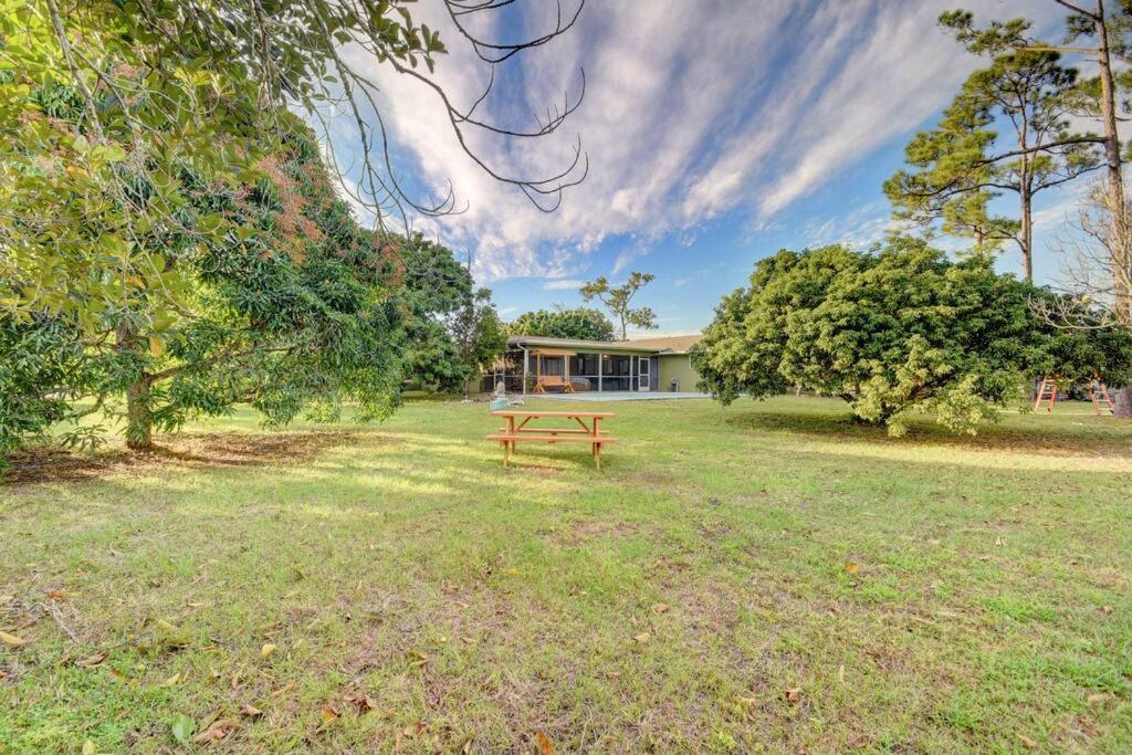 Ananda Farmhouse And Retreat. Lake Worth Beach Buitenkant foto