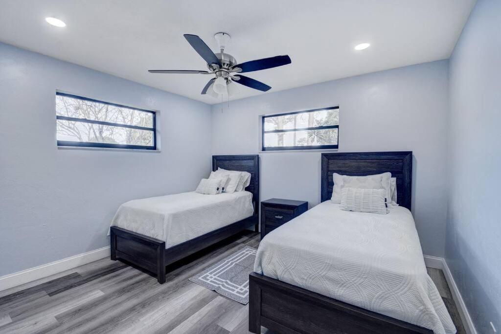 Ananda Farmhouse And Retreat. Lake Worth Beach Buitenkant foto