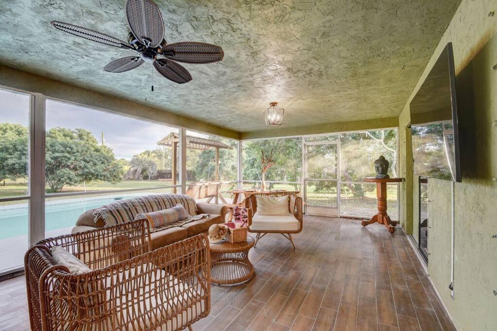Ananda Farmhouse And Retreat. Lake Worth Beach Buitenkant foto