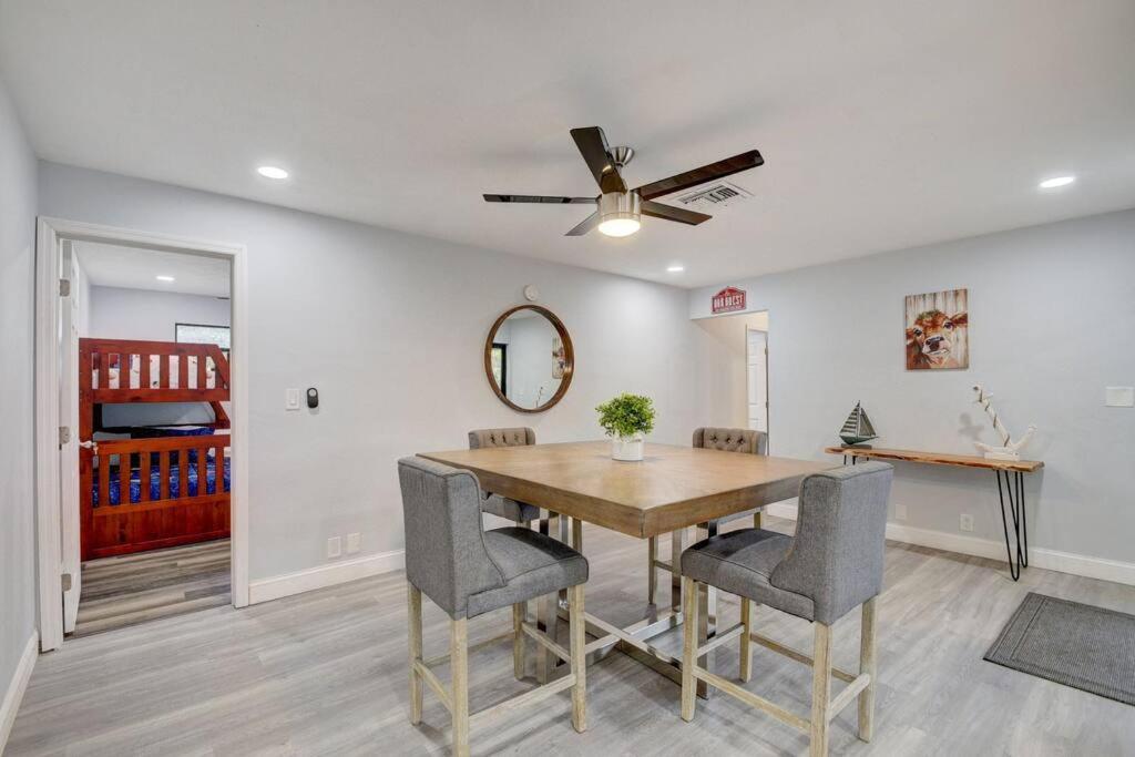 Ananda Farmhouse And Retreat. Lake Worth Beach Buitenkant foto