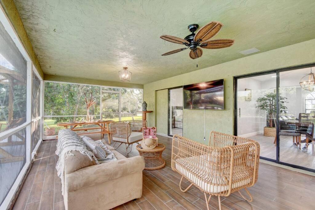 Ananda Farmhouse And Retreat. Lake Worth Beach Buitenkant foto